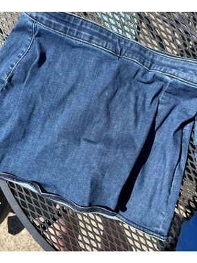 American Eagle Outfitters Dark Blue Denim Skort